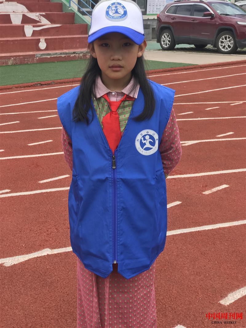 小記者 其美卓嘎.jpg