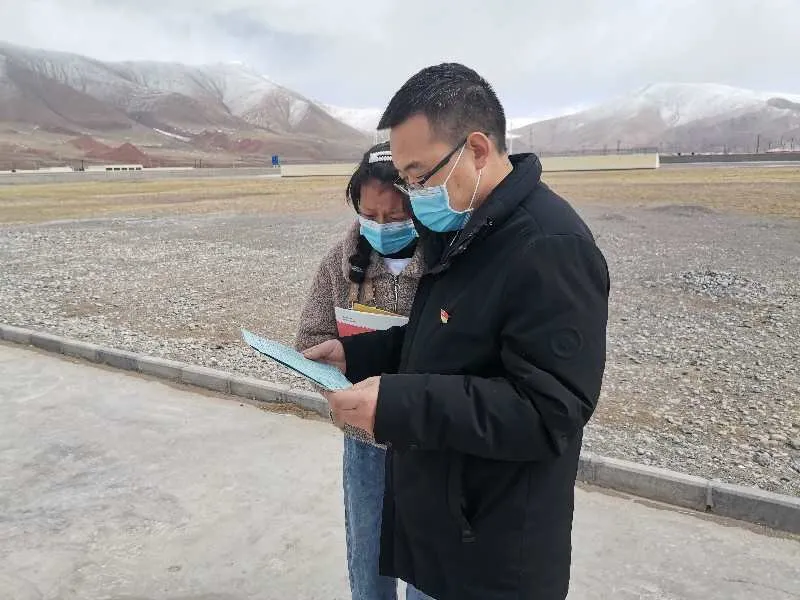 治多教師用堅(jiān)守精神扎根基層，點(diǎn)亮教育的希望明燈