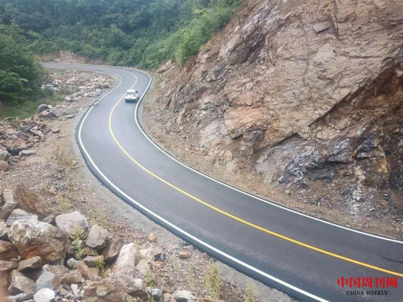 lushi5.jpg lushi5.jpg