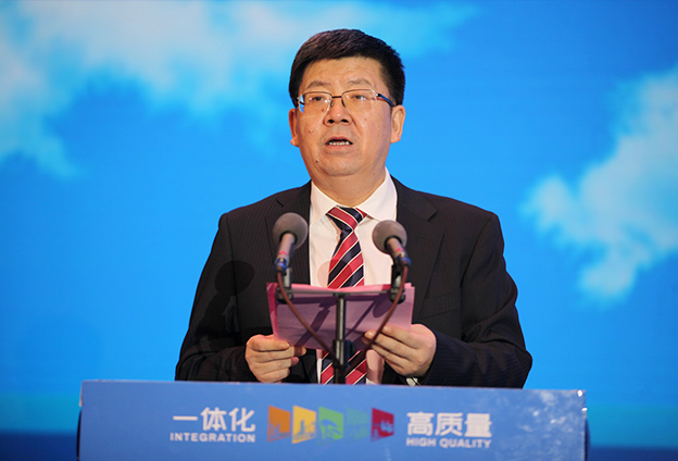 著力打造生態(tài)環(huán)境共保聯(lián)治新樣板、生態(tài)產(chǎn)品價值轉(zhuǎn)化新典范、區(qū)域高質(zhì)量協(xié)同發(fā)展新模式。