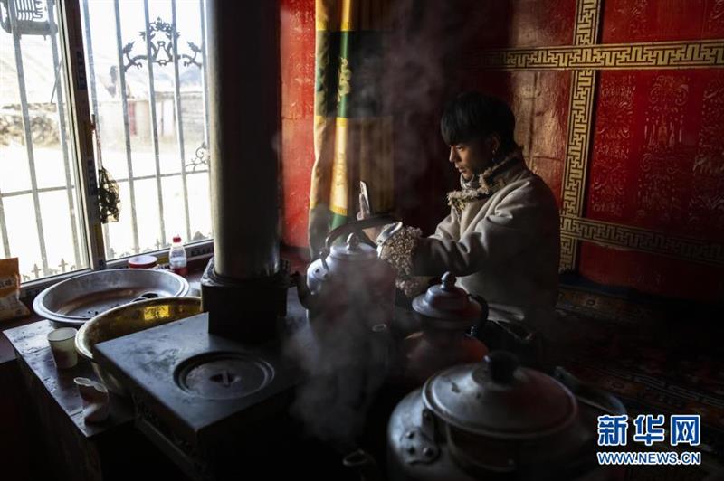 從高原山村走出來的丁真