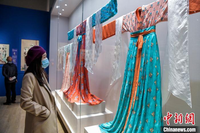 敦煌石窟藝術(shù)展在海南開展 海陸兩條絲綢之路跨時空交流