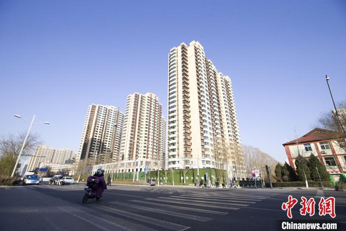 資料圖：與上海外灘一江之隔的陸家嘴金融中心。 湯彥俊 攝