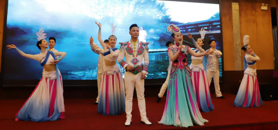 “恩遇貴人，一路同行”2021年湖北·恩施旅游（貴陽(yáng)）推介會(huì)在貴陽(yáng)成功舉辦