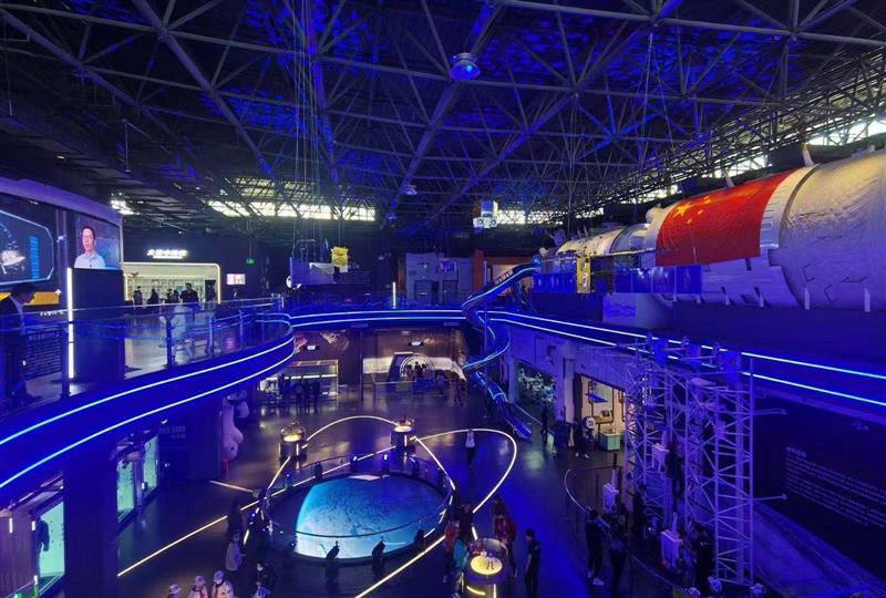 中國航天日航天科普周主題活動(dòng)在湖北松滋舉行，沉浸式航天科普館“九號(hào)宇宙”同期開放