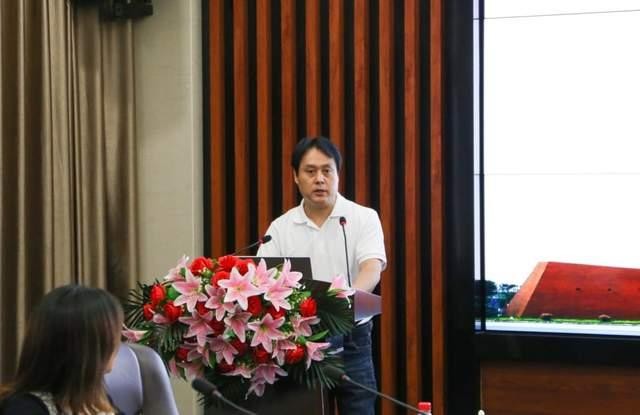 廣州工商學(xué)院“德學(xué)·五進(jìn)”學(xué)風(fēng)傳承基地項(xiàng)目建設(shè)研討會(huì)舉行