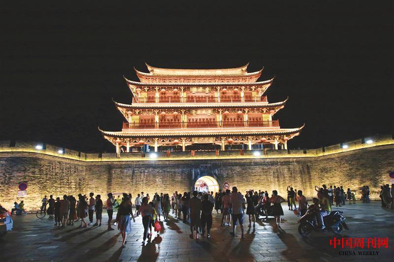 攝圖網(wǎng)_501644315_潮州廣濟(jì)城樓夜景(企業(yè)商用).jpg 攝圖網(wǎng)_501644315_潮州廣濟(jì)城樓夜景(企業(yè)商用).jpg