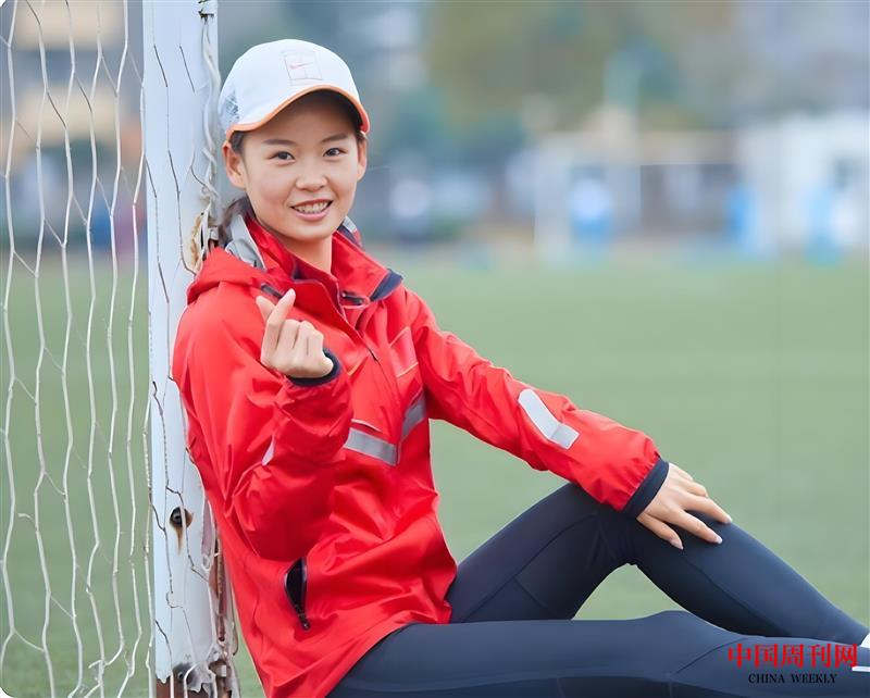 巴黎奧運(yùn)會女子20公里競走冠軍楊家玉（2）.jpg